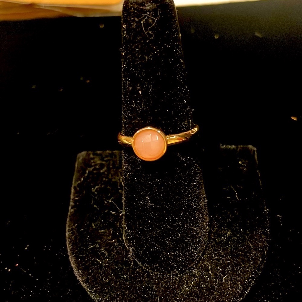 Silpada rose gold ring with rose quartz stone nib